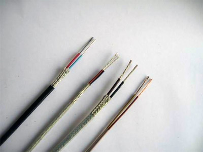 本質(zhì)安全防爆測溫系統(tǒng)用熱電偶補償導(dǎo)線、補償電纜